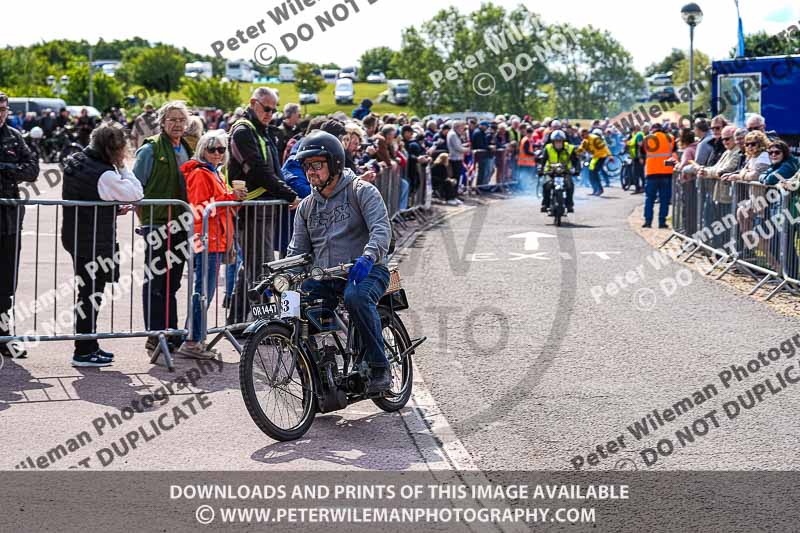 Vintage motorcycle club;eventdigitalimages;no limits trackdays;peter wileman photography;vintage motocycles;vmcc banbury run photographs